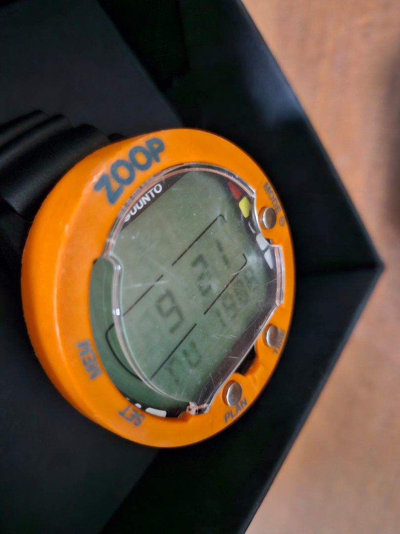 Suunto sale zoop orange