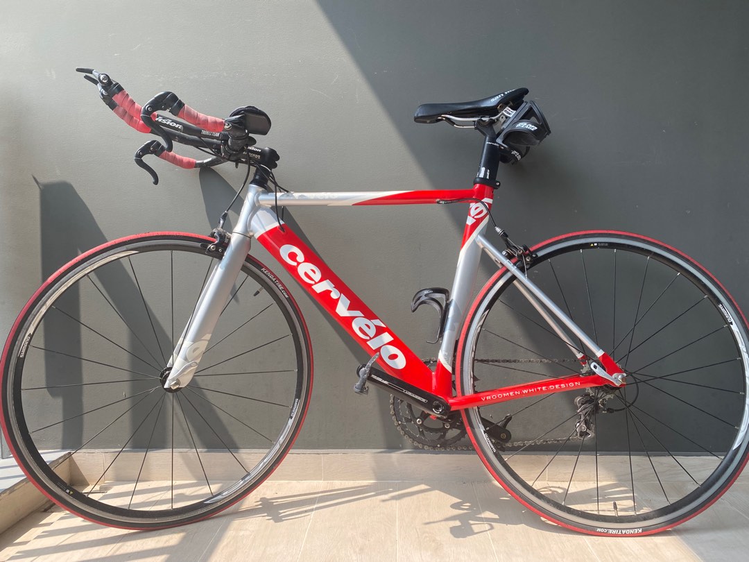 Triathlon bike for beginner, Sports Equipment, Bicycles & Parts