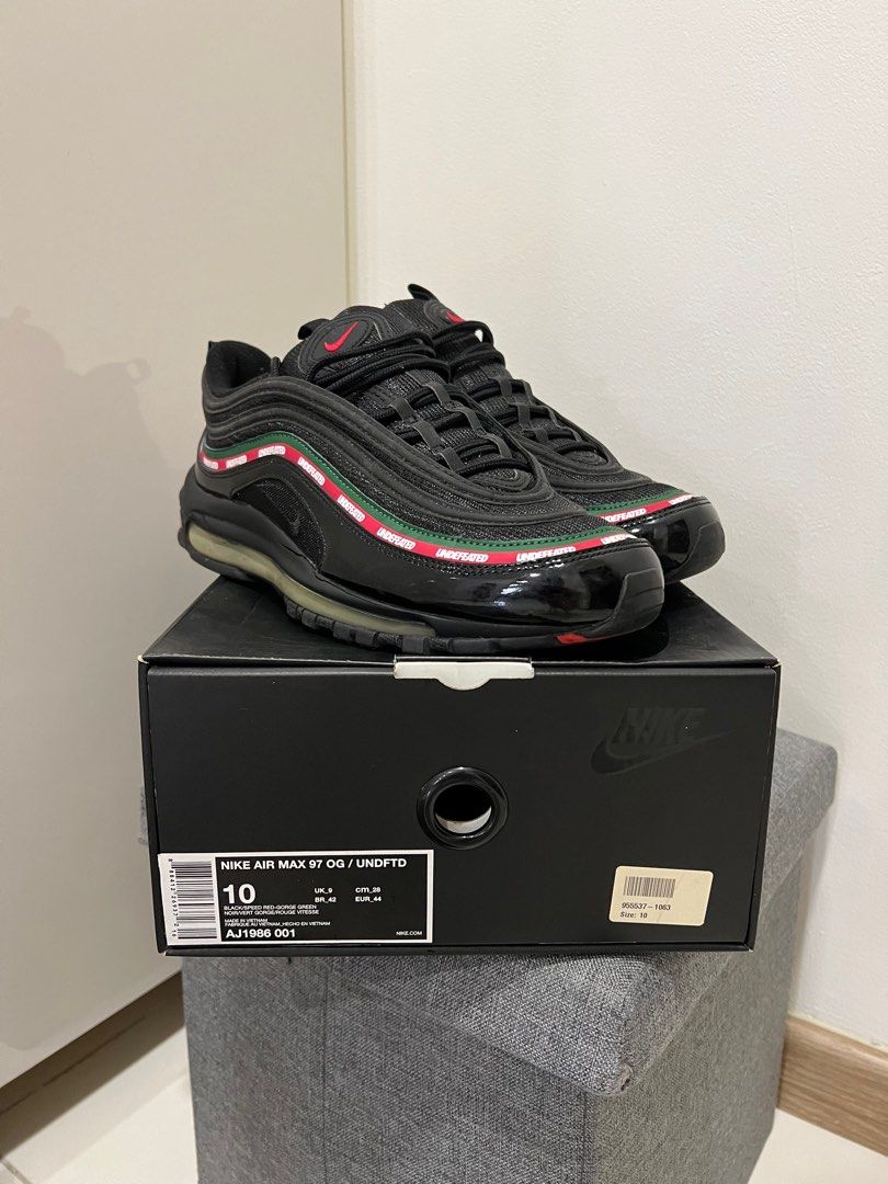 Air max 97 hotsell undefeated resell price