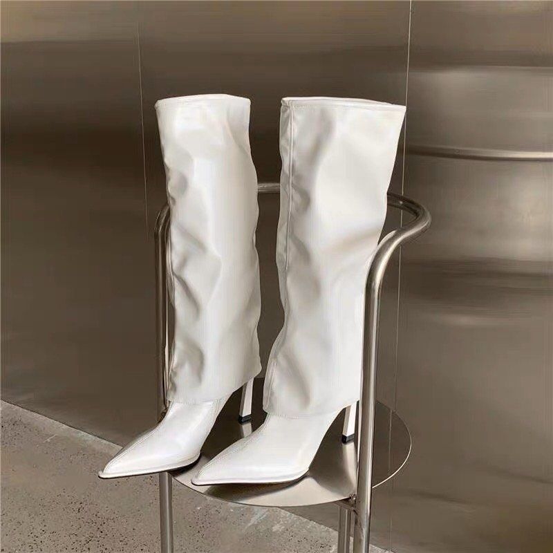 White Boots Women s Fashion Footwear Boots on Carousell
