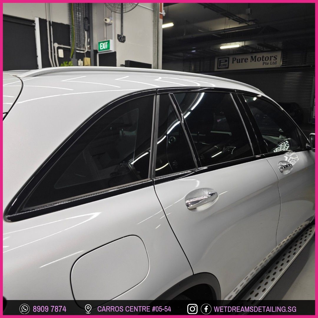 WINDOW TRIM DECHROME WINDOW TRIM POLISHING CHROME DELETE BLACKOUT GLOSS BLACK CARBON FIBER