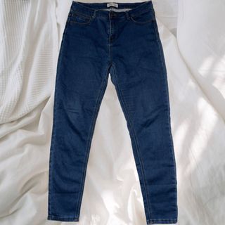 (Category: ) located in . Submitted by ttkchthrift (Listing ID 1259379025, Image 1). Description: .