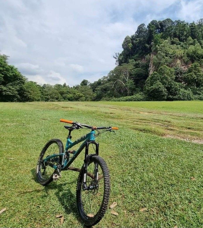 Yeti Sb75 Sports Equipment Bicycles Parts Bicycles on Carousell