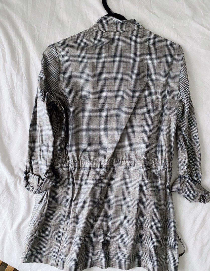 Zara Checkered Blazer jacket. Burberry print