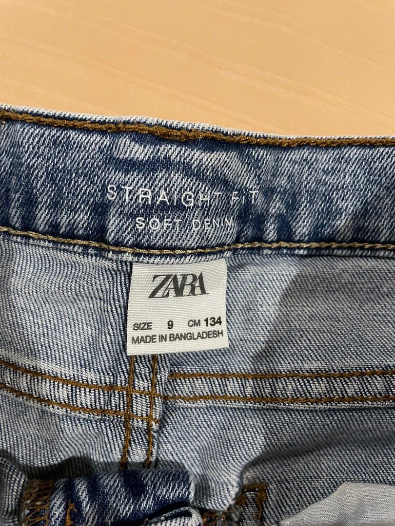 Zara Straight Pants for Boys (Category: Babies & Kids Fashion) located in Pasig City. Submitted by chie_store (Listing ID 1259434515, Image 3). Description: Used very few time only Good condition, no damage Authentic Zara pants Price firm..