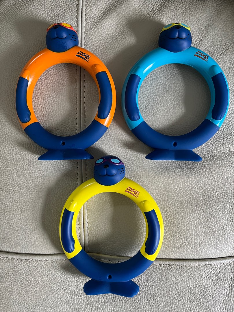 Zoggs dive rings top