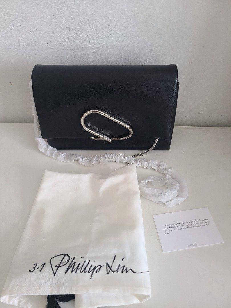 Alix discount chain clutch
