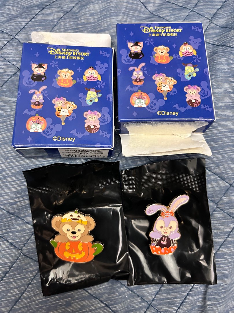 (交換) 迪士尼 Disney 徽章 襟章 pin trading Halloween Duffy and friends, 興趣及遊戲