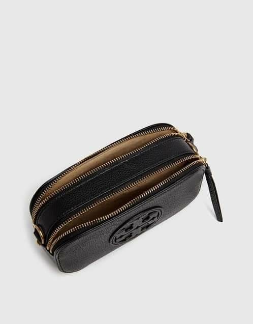 🇺🇲 Authentic Tory Burch Crossbody Bag (Category: Luxury Bags & Wallets) located in Santa Cruz. Submitted by janelovebagswatchesshoesph (Listing ID 1259474193, Image 2). Description: .