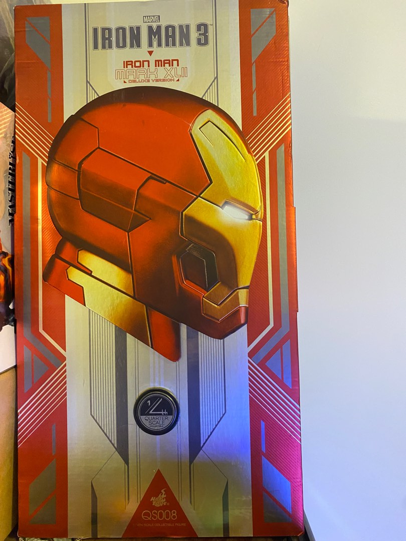 hottoys ironman mark 42