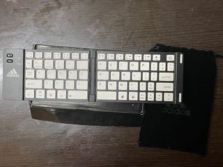 （分類：）位於 。 由 waynewayne01 提交（商品編號 1259556033，圖片 1）。簡介： 。
