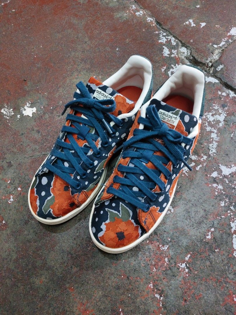 stan smith blue red