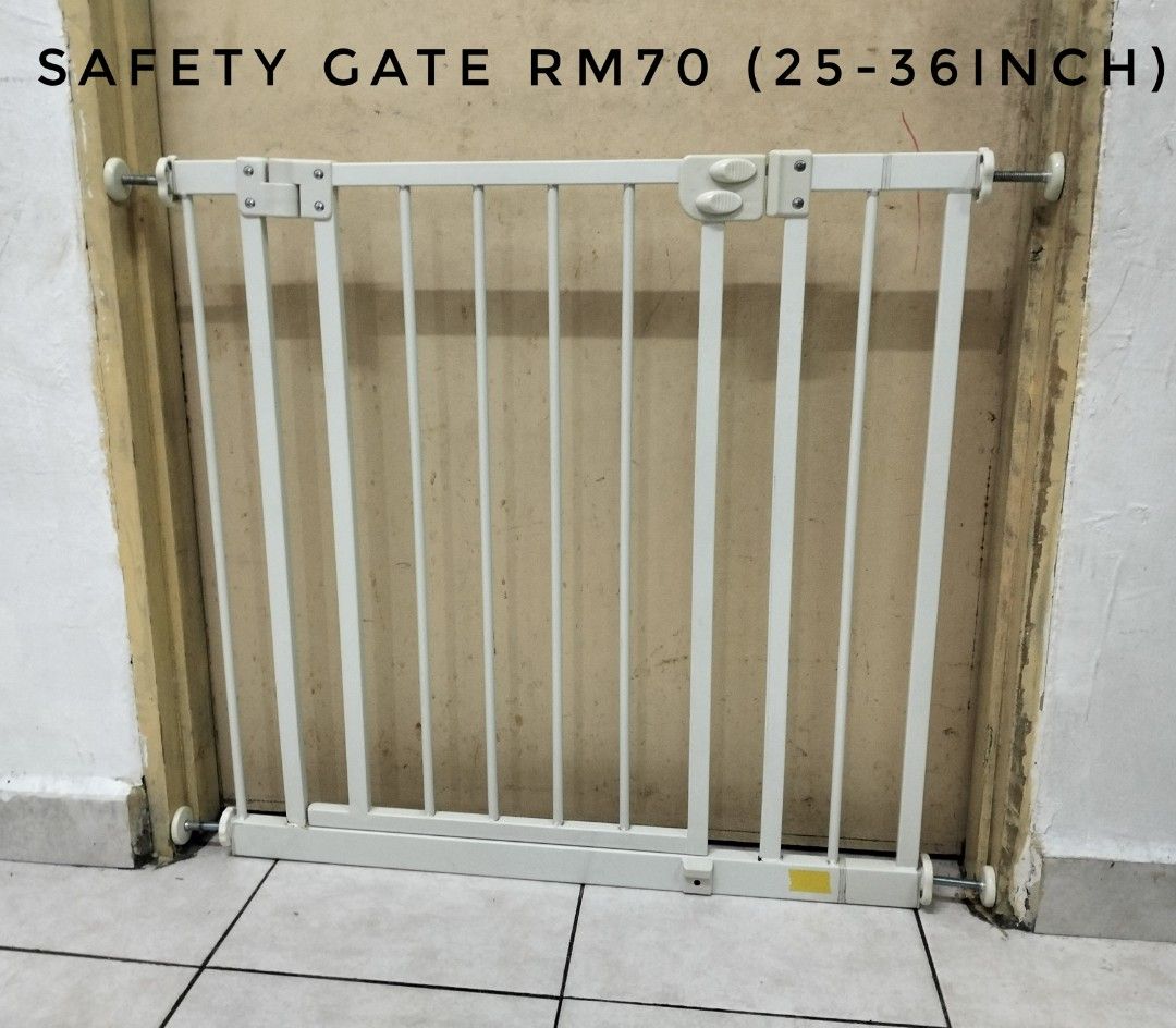 Baby safety gate hotsell olx