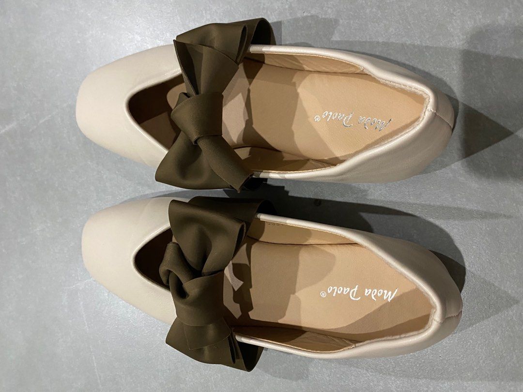 Beige Flats with Green Ribbon Women s Fashion Footwear Flats on