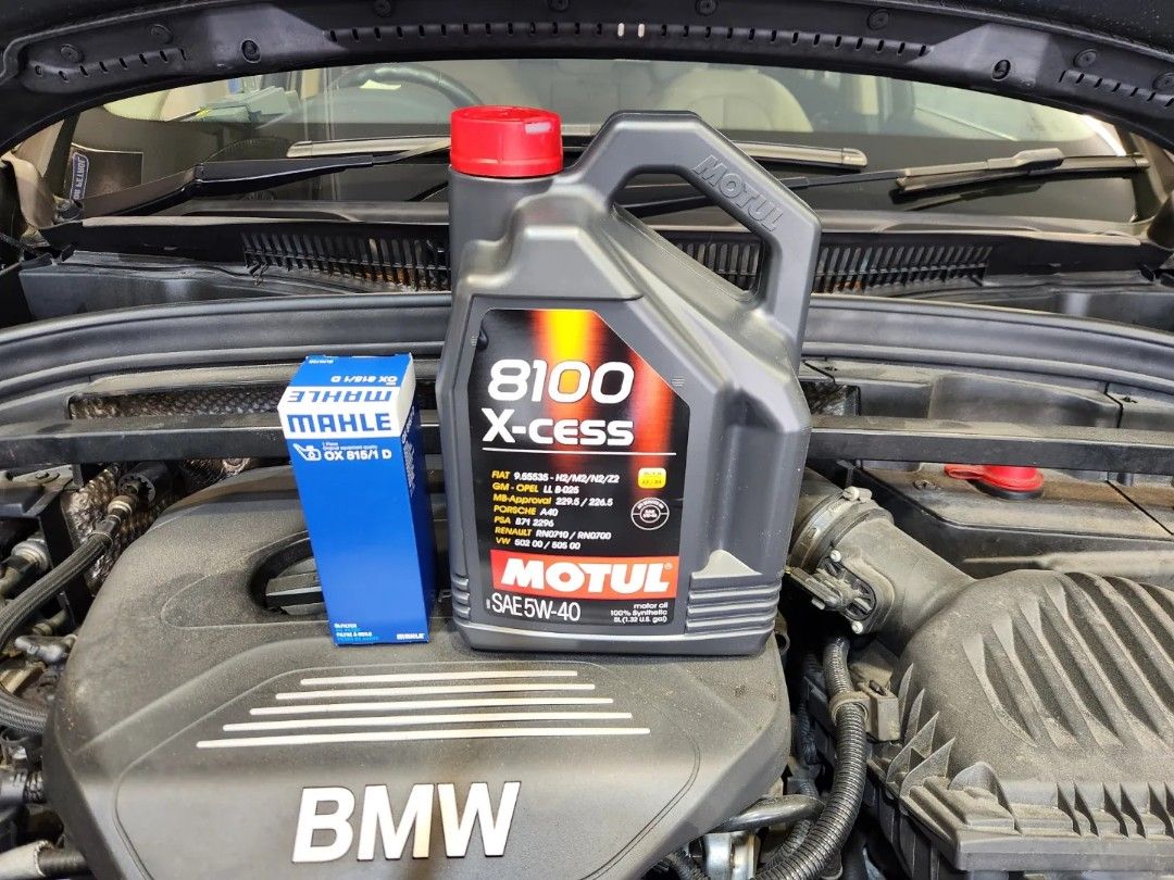 BMW F48 X1 Servicing Using Motul XClean 5W40 Engine Oil, Oil Filter