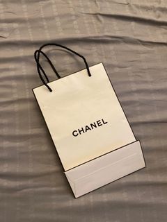 100% Authentic Chanel Paper Bag Size S+ With Flower+ Ribbon. 24*30*12.5CM