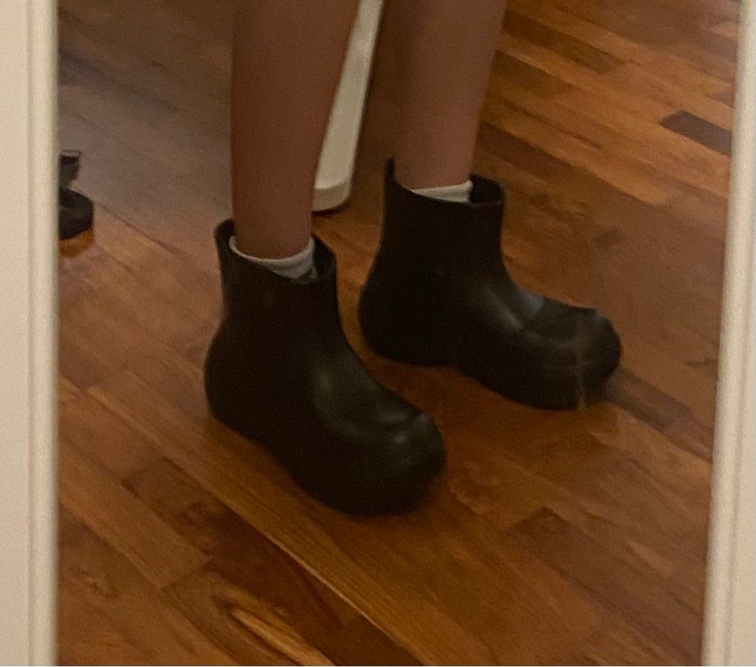 Chunky rain boots discount