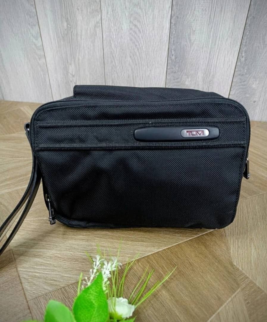 Clutch Tumi Men s Fashion Bags Belt bags Clutches and Pouches