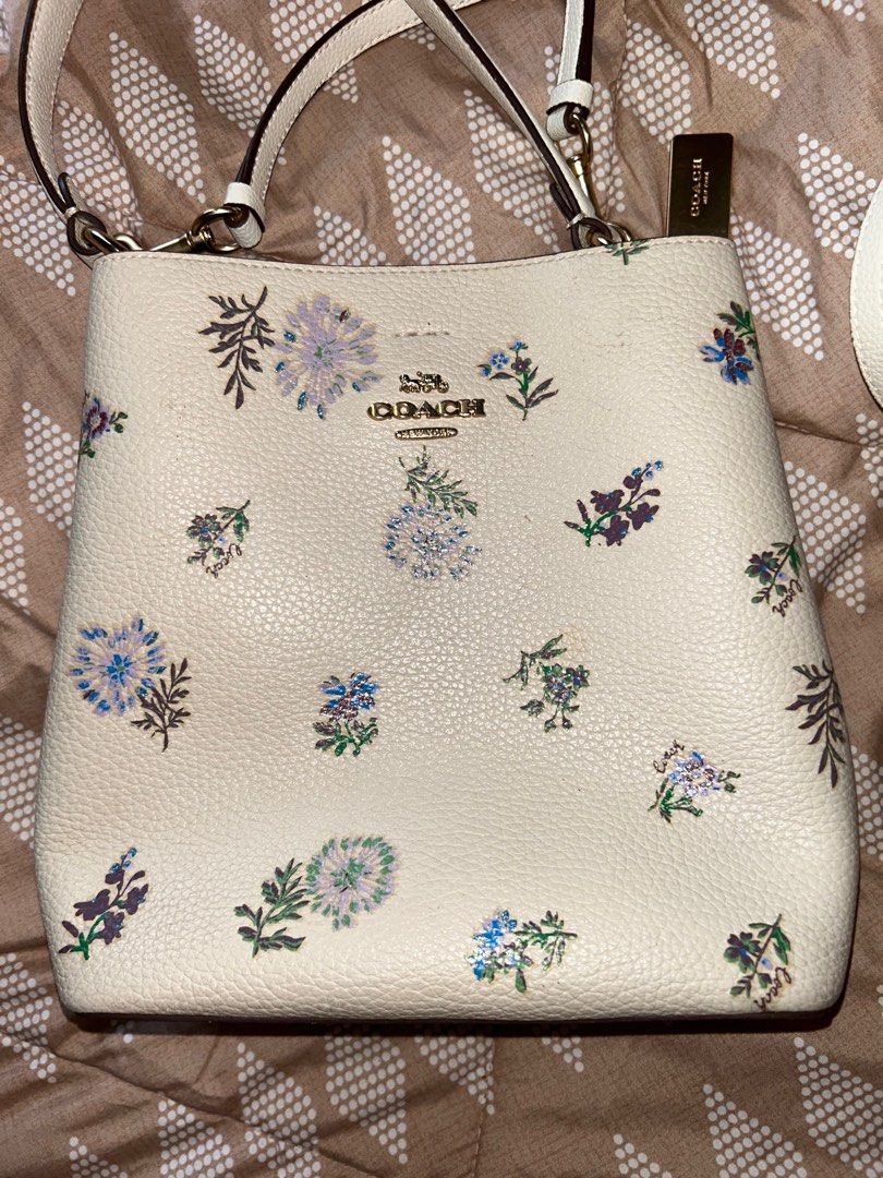 Coach store dandelion bag