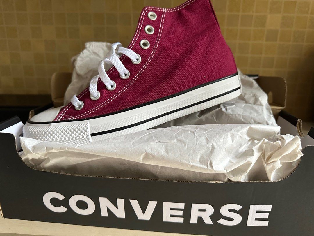 Converse maroon sneakers store