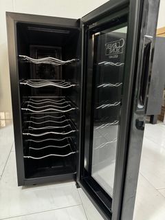 (Category: ) located in . Submitted by kbee123 (Listing ID 1259442684, Image 1). Description: .