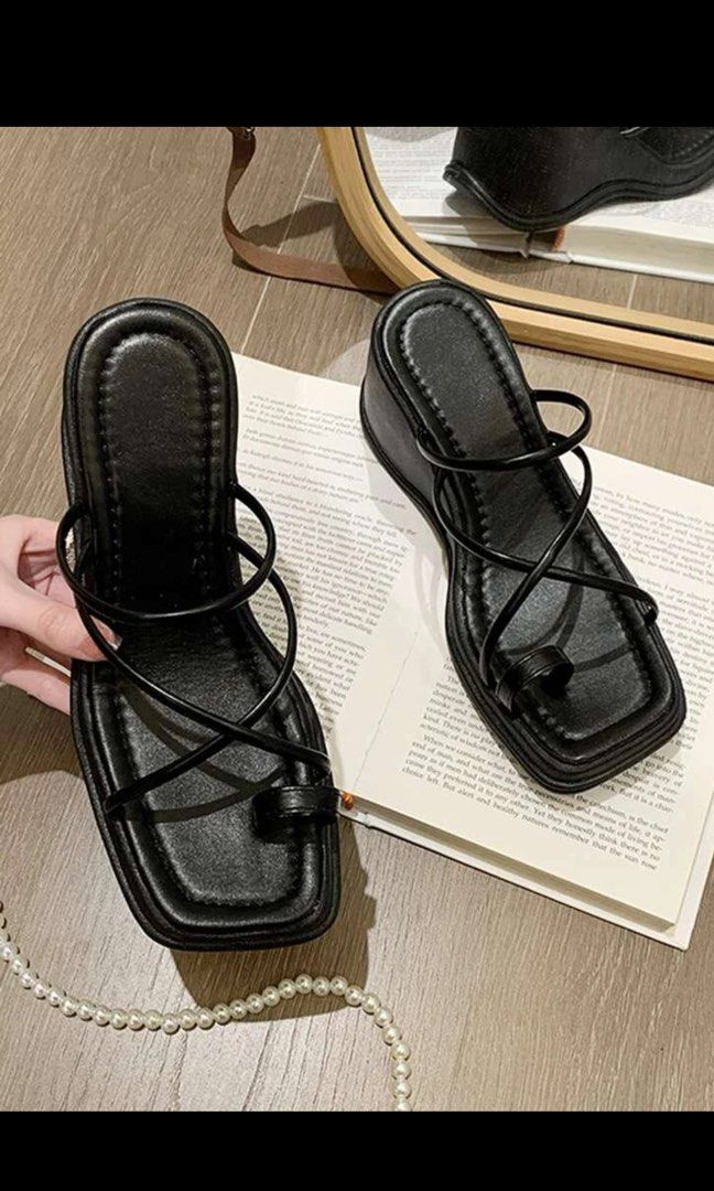 New wedge hotsell sandals 2019