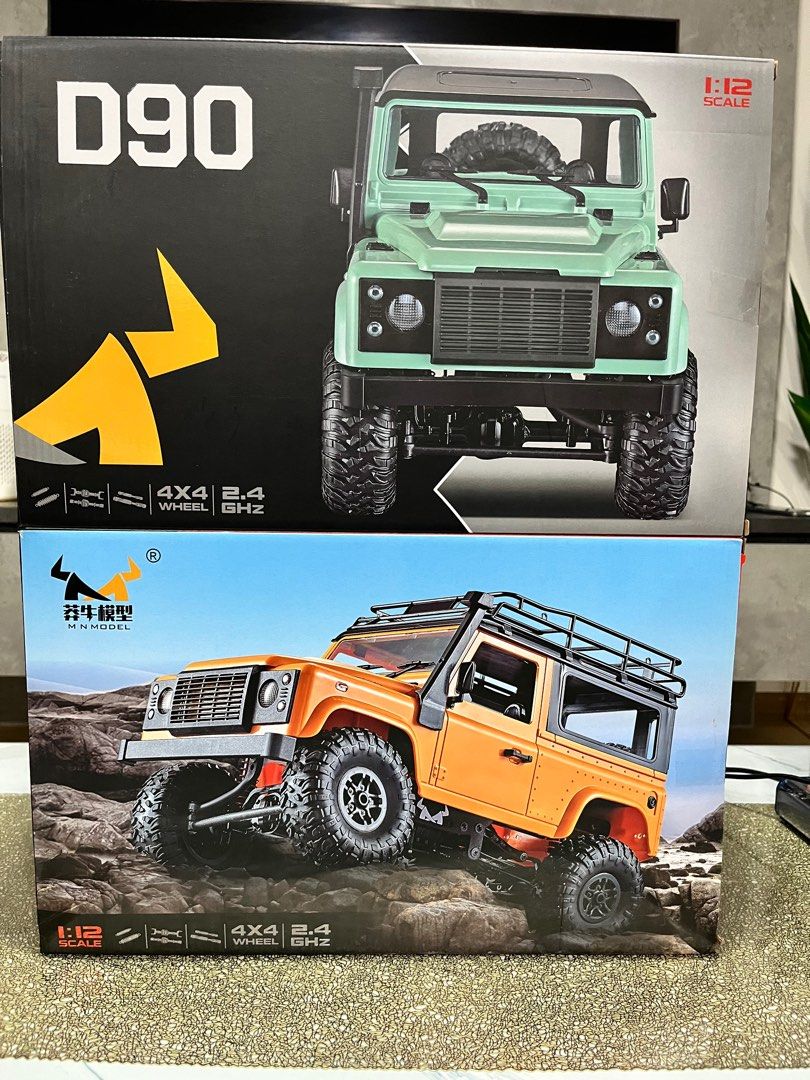 D90 crawler clearance