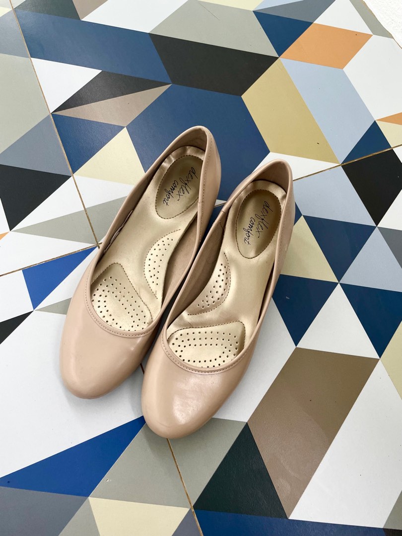 dexflex comfort high heels