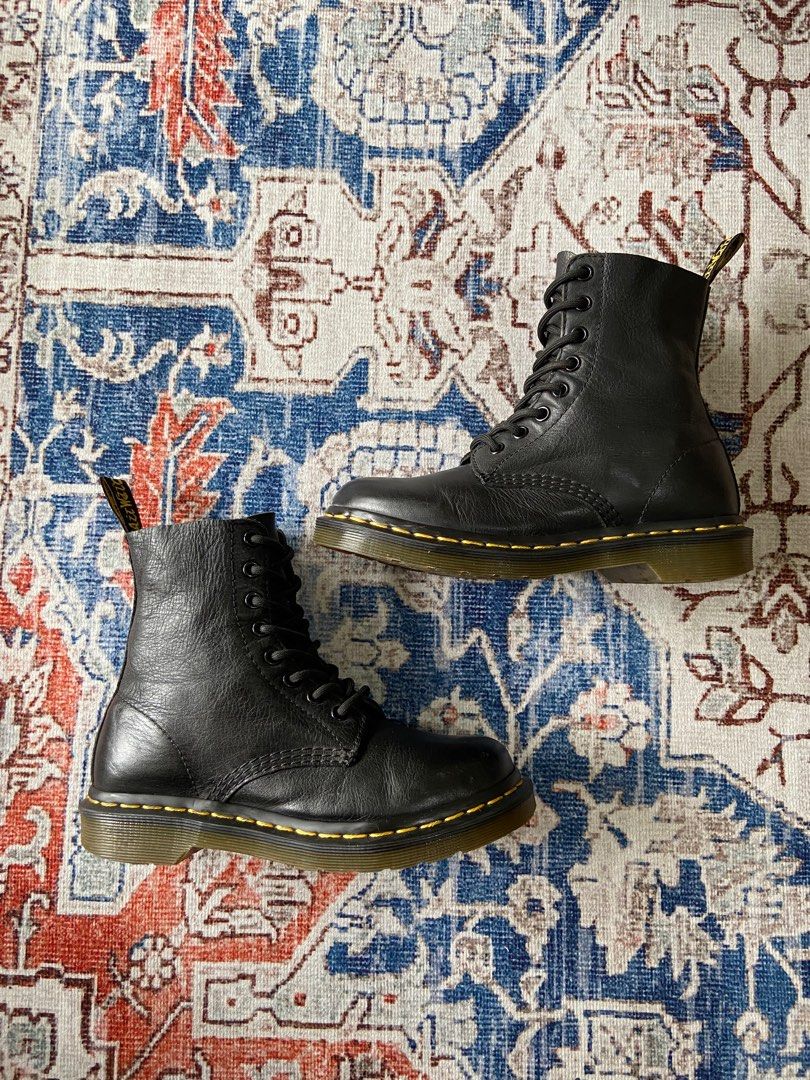 Dr martens delaney 37 hot sale