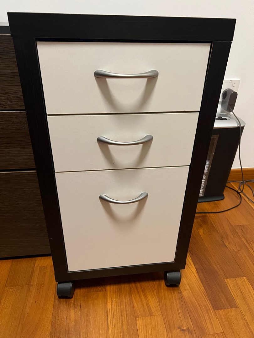 Mikael outlet file cabinets