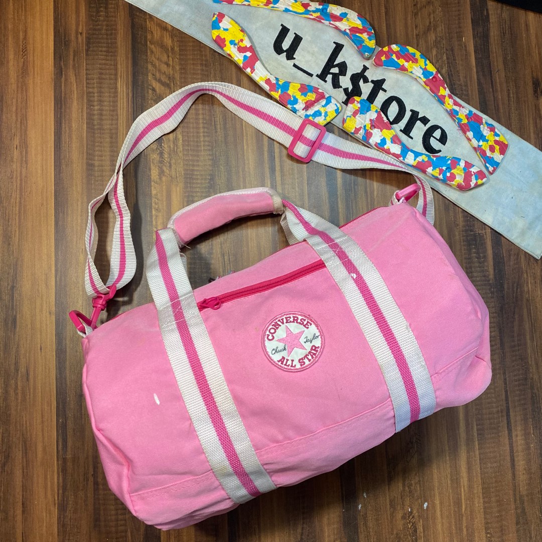 Pink converse duffle bag hotsell
