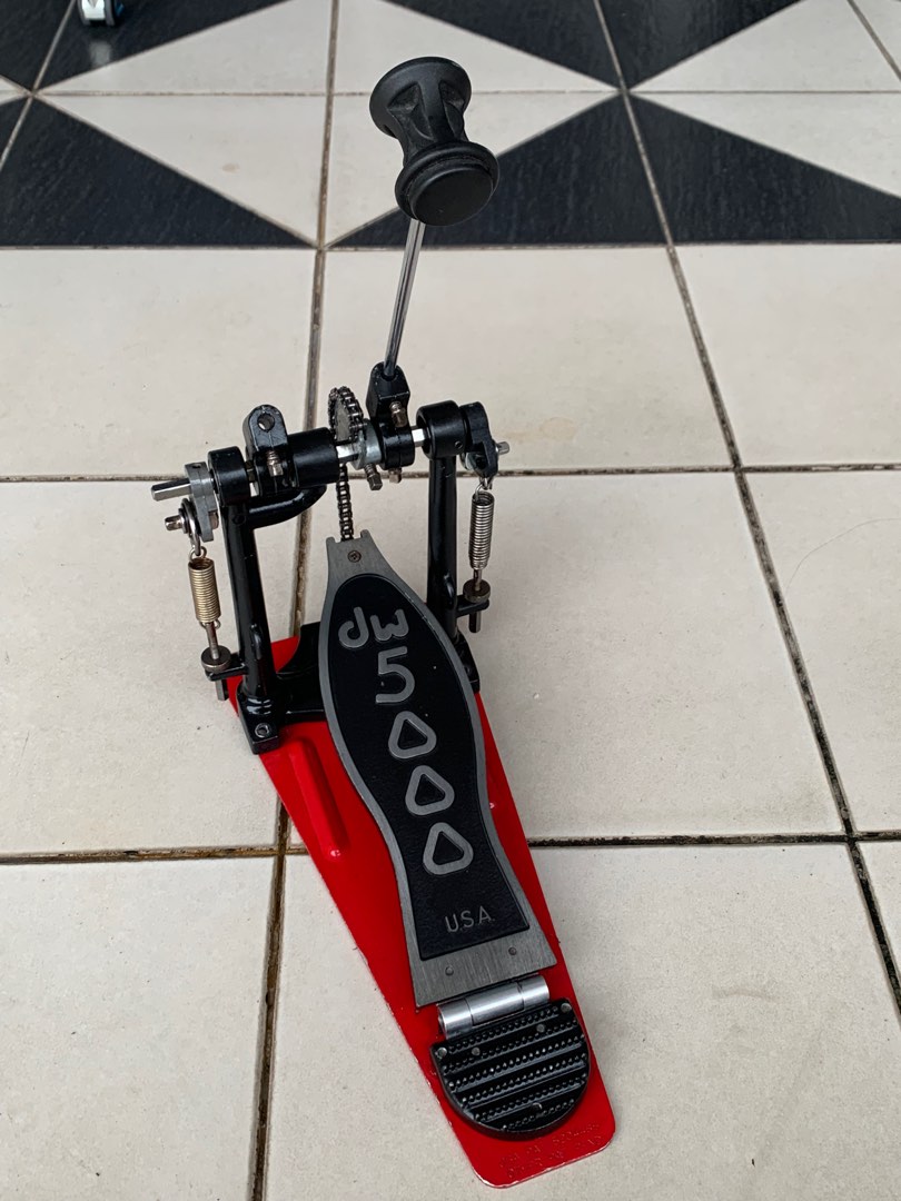 DW 5000 Double Chain Single Bass Drum Pedal, Hobbies & Toys, Music
