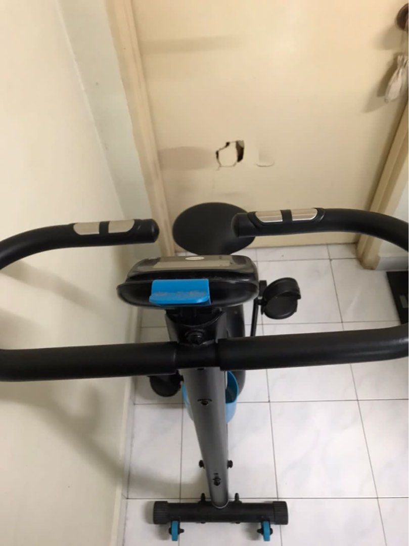 Exercise bike 120 Gym Domyos Decathlon
