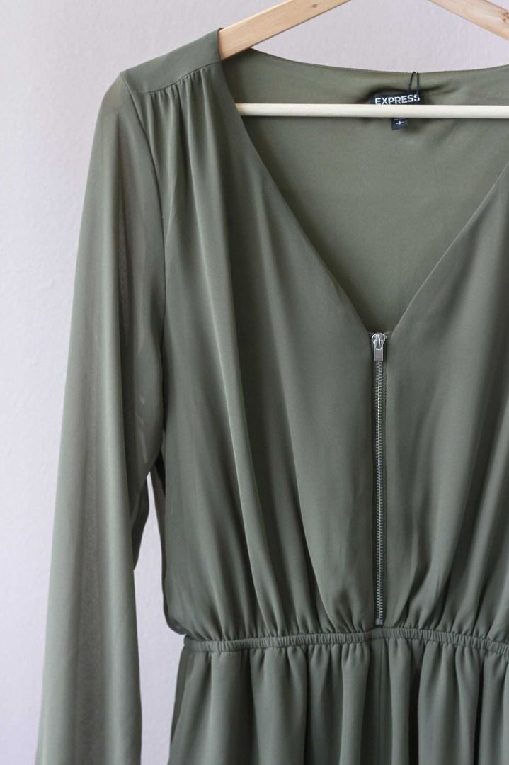 green emerald velvet dress Inspire Chic Women's A-Line Flowy Long Sleeve Tie V Neck Pleated Midi Dress Dark Green X-Large