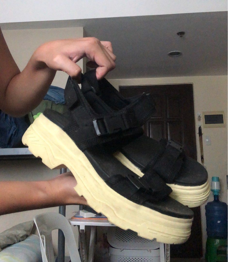 Platform sandals forever 21 sales