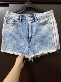 (Category: ) located in . Submitted by aodrey (Listing ID 1259483364, Image 1). Description: .