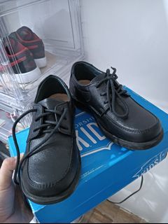 Florsheim Kids black shoes