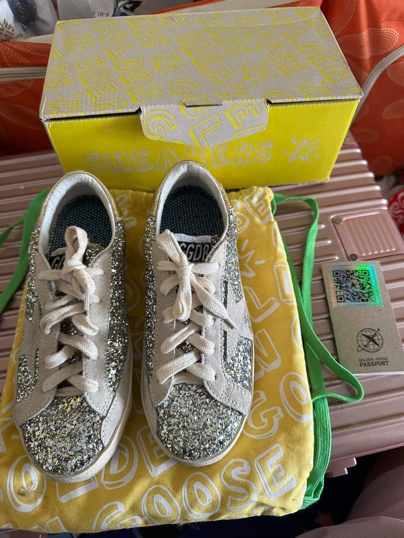 Golden clearance goose size
