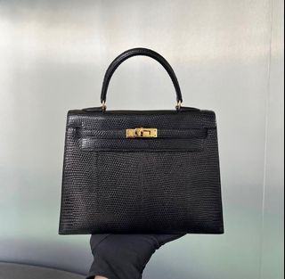 VERY RARE! NEW Hermes Kelly 20 #YASKelly20 Black Box leather Ghw Stamp Y  Full set. WhatsApp: +65 90090671 Wechat: YAS-SG Visit us: 14 Scotts Road  Far, By Yourauthenticseller