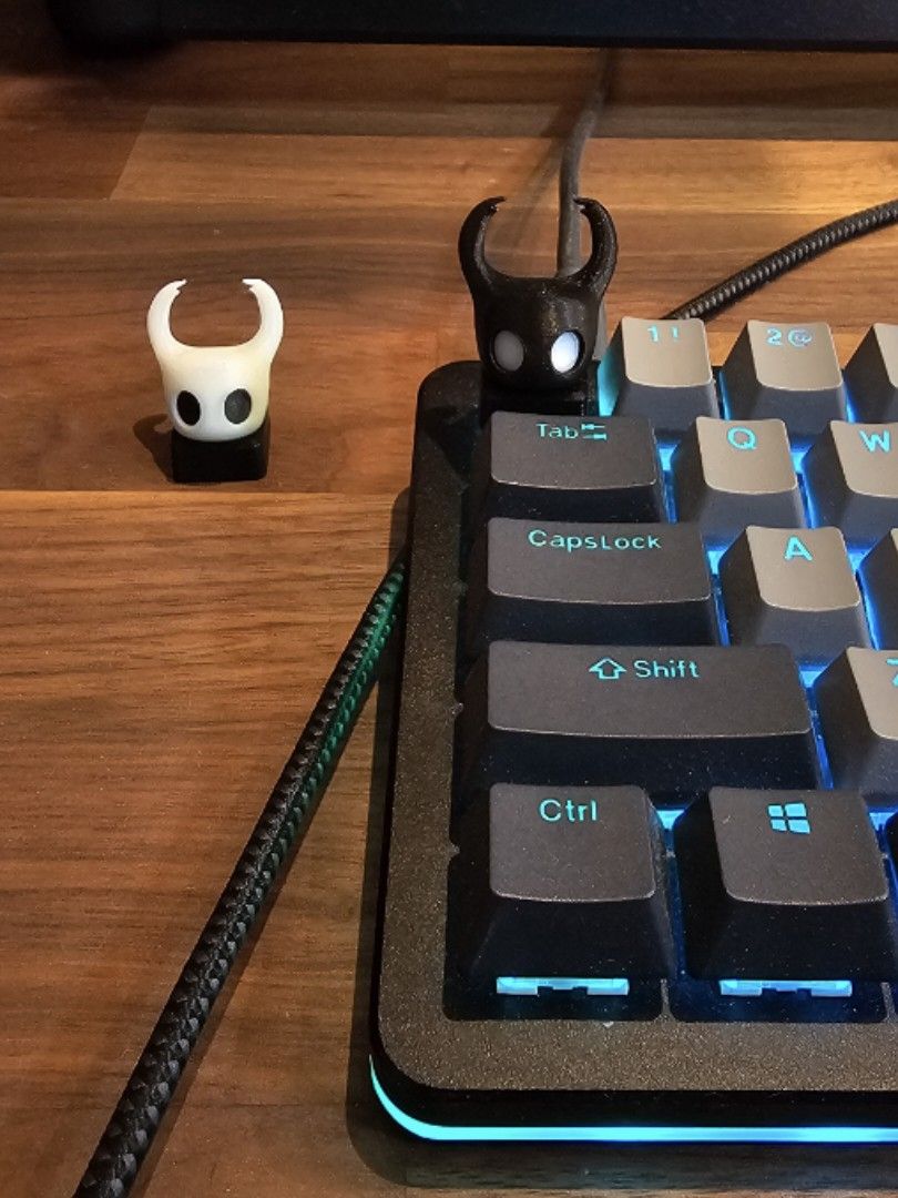 Hollow Knight custom keycaps, Computers & Tech, Parts & Accessories