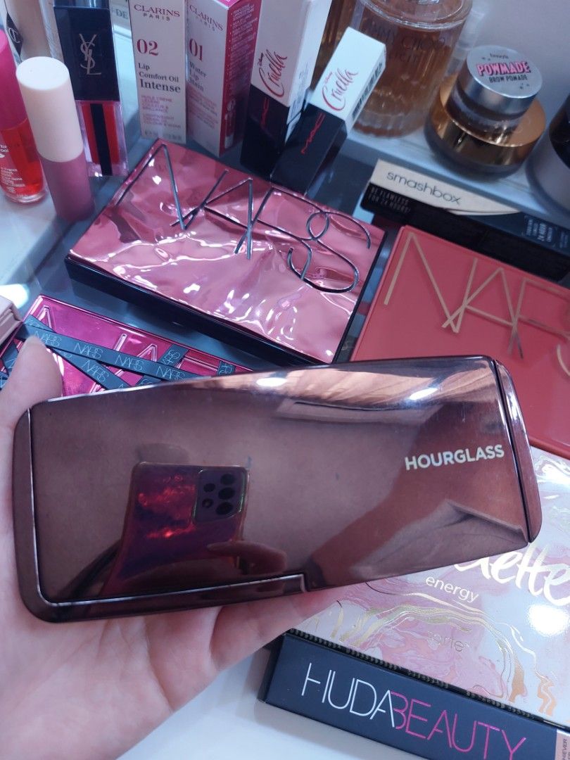 Hourglass, Beauty & Personal Care, Face, Makeup on Carousell