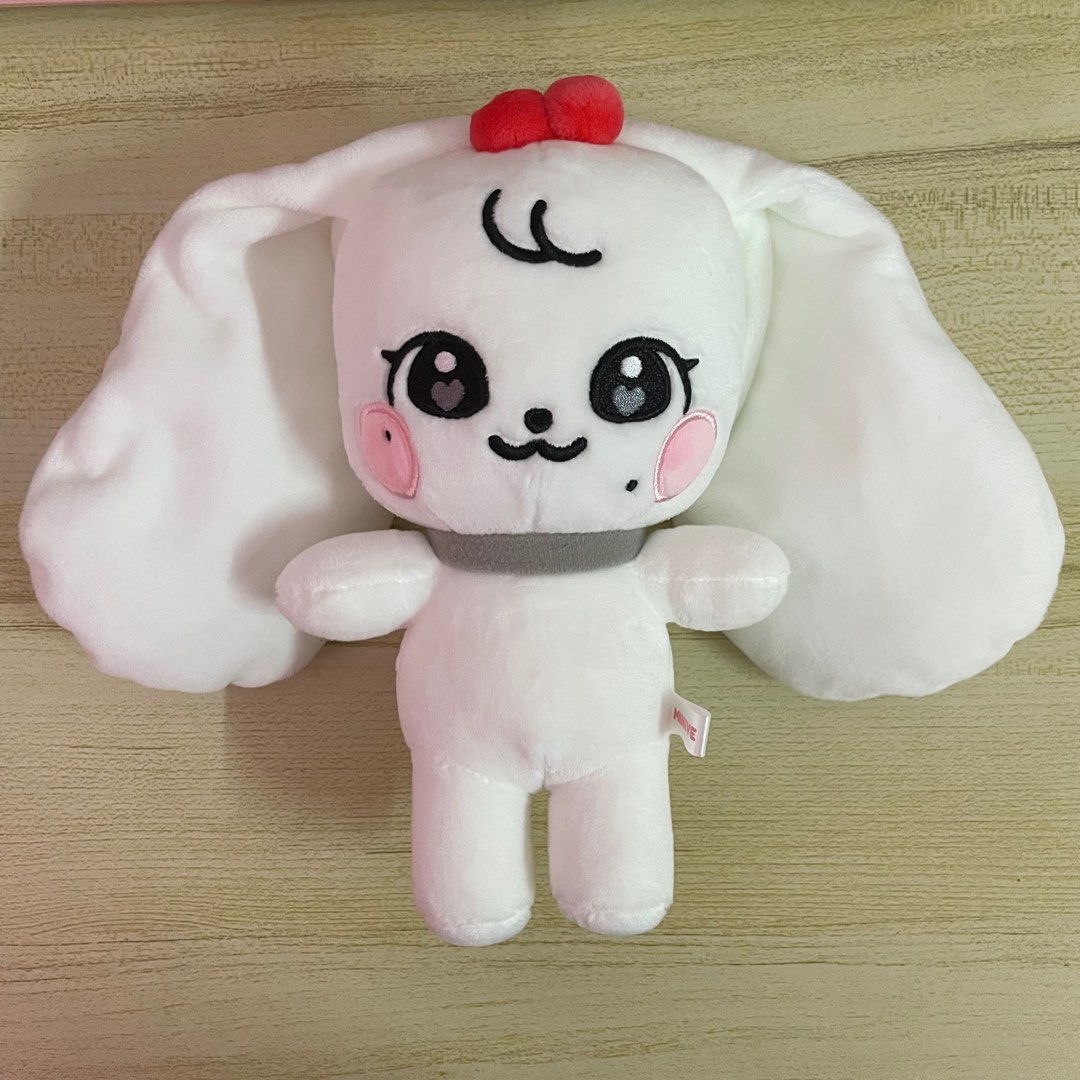 ive minive メガクッション CHERRY 新品未開封