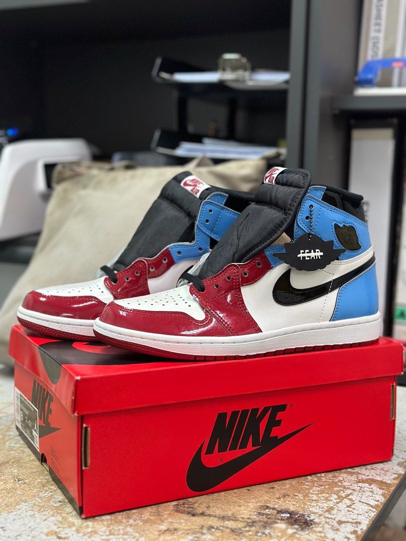 Jordan 1 retro high fearless unc chicago online