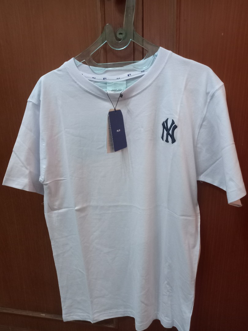 Kaos MLB NY second ori, Fesyen Pria, Pakaian , Atasan di Carousell