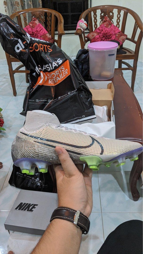 kasut bola nike mercurial superfly