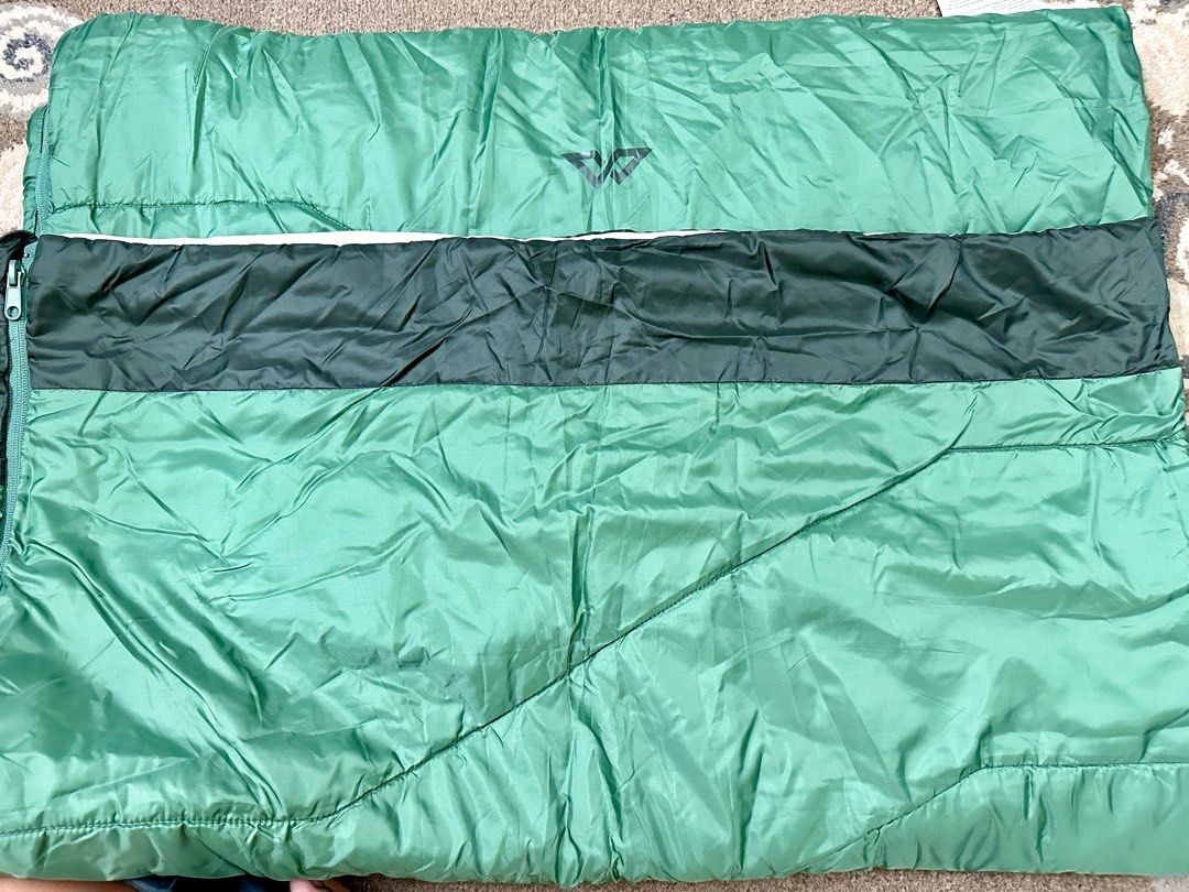 KATHMANDU ROAMER SLEEPING BAG, Sports Equipment, Hiking & Camping on