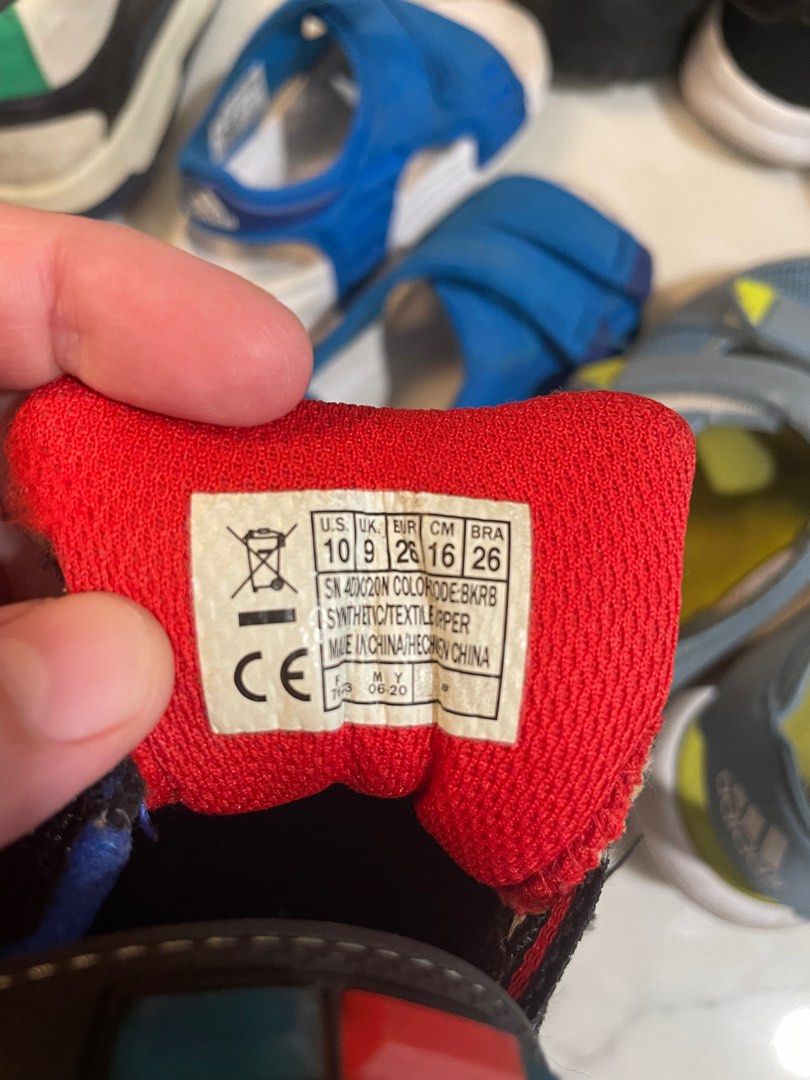 Adidas yeezy on sale kid sizes zara
