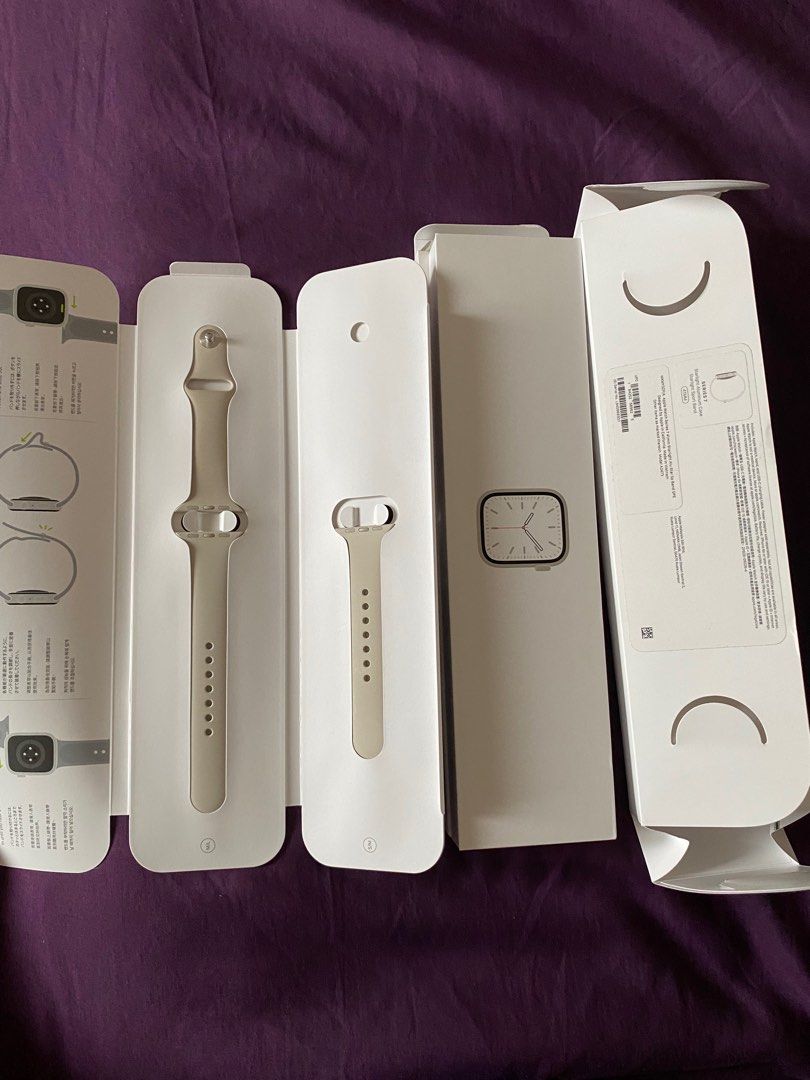 Kotak apple watch series 5 clearance