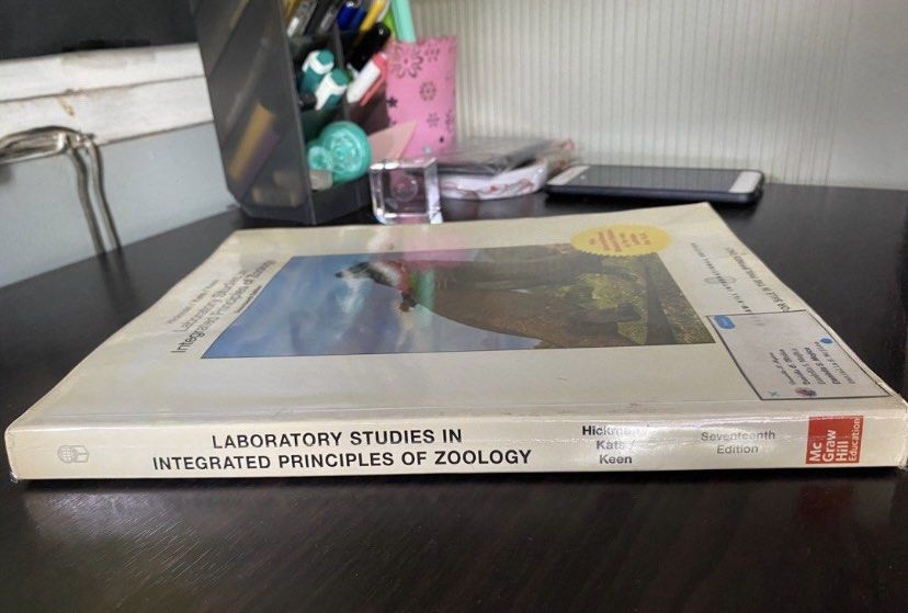 Laboratory Studies in Integrated Principles of Zoology 17th Edition
