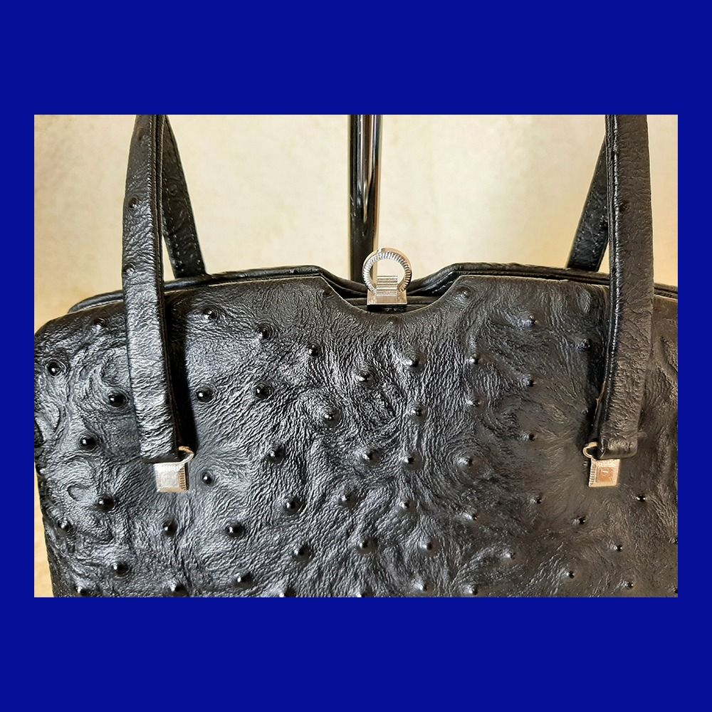 Ostrich Hand bag Black Made in Japan 18663214